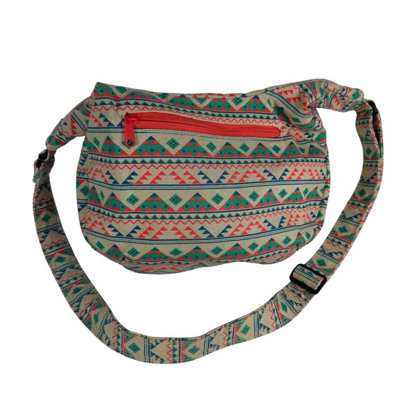 KAVU Crossbody Bag Tan Aztec Seneca Purse Adjustable Strap Rare - BE - Picture 3 of 6